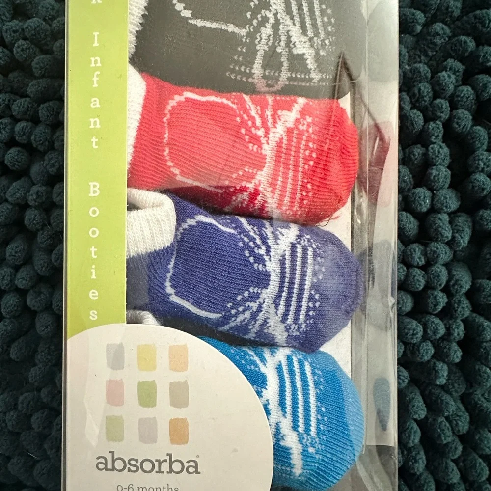 Absorba Infant Booties Set - 4 pack - Picture 1 of 2